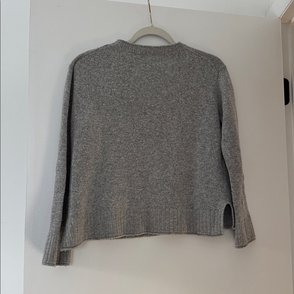 Jenni Kayne Everyday Sweater in Grey Size Medium - Picture 3 of 6